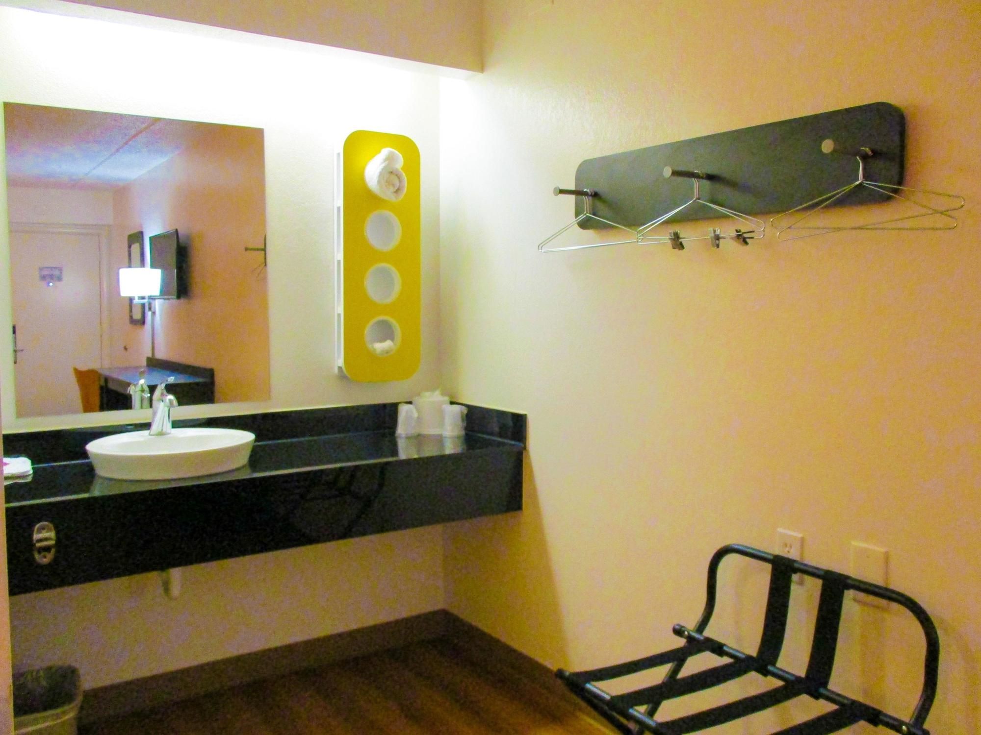 Motel 6-Memphis, Tn - Downtown Zewnętrze zdjęcie