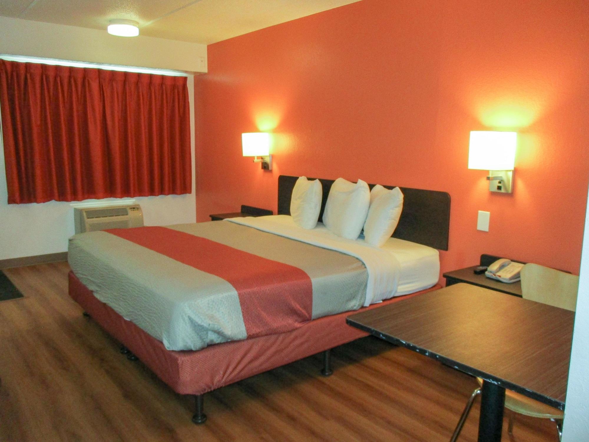 Motel 6-Memphis, Tn - Downtown Zewnętrze zdjęcie