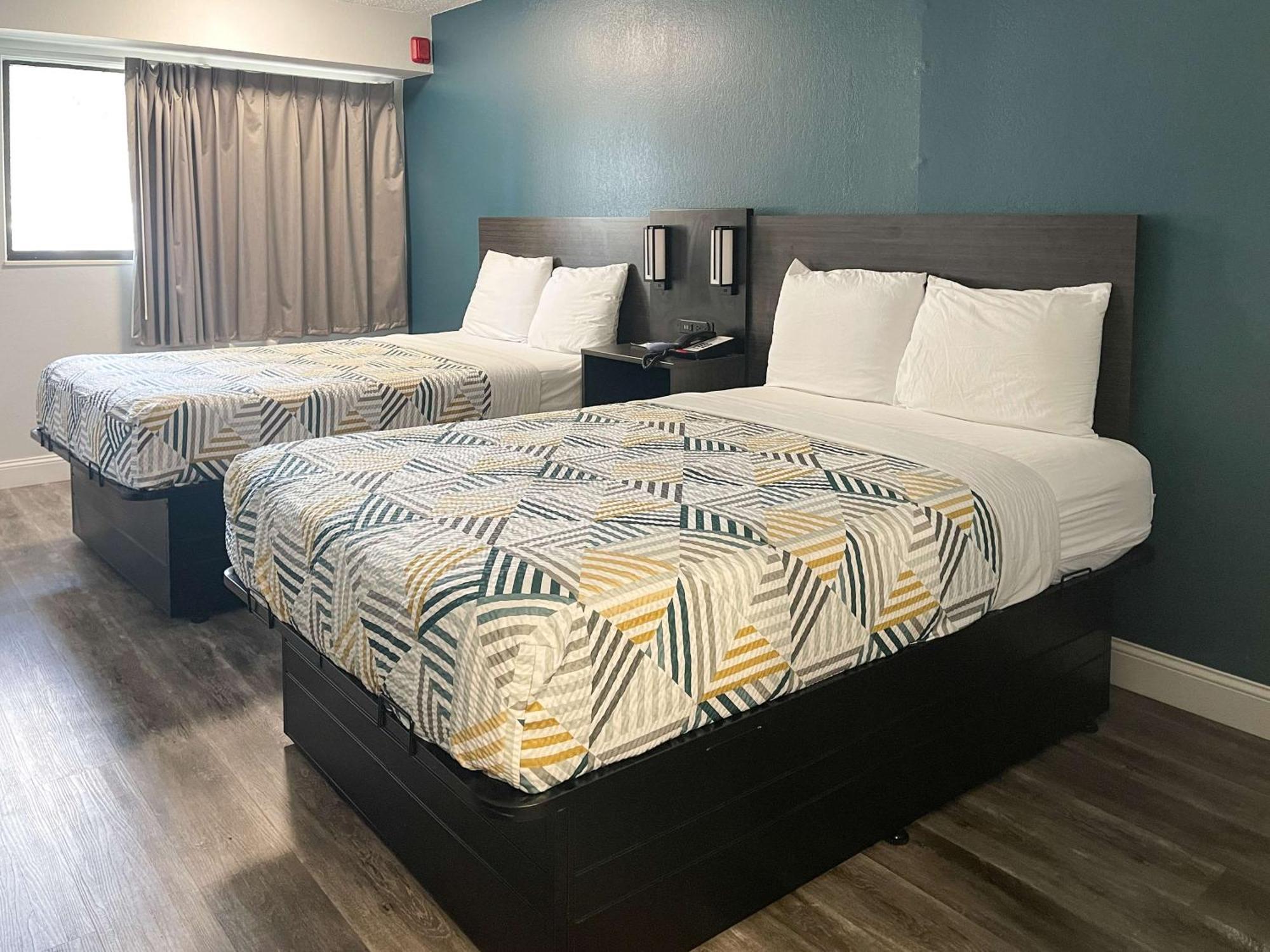 Motel 6-Memphis, Tn - Downtown Zewnętrze zdjęcie