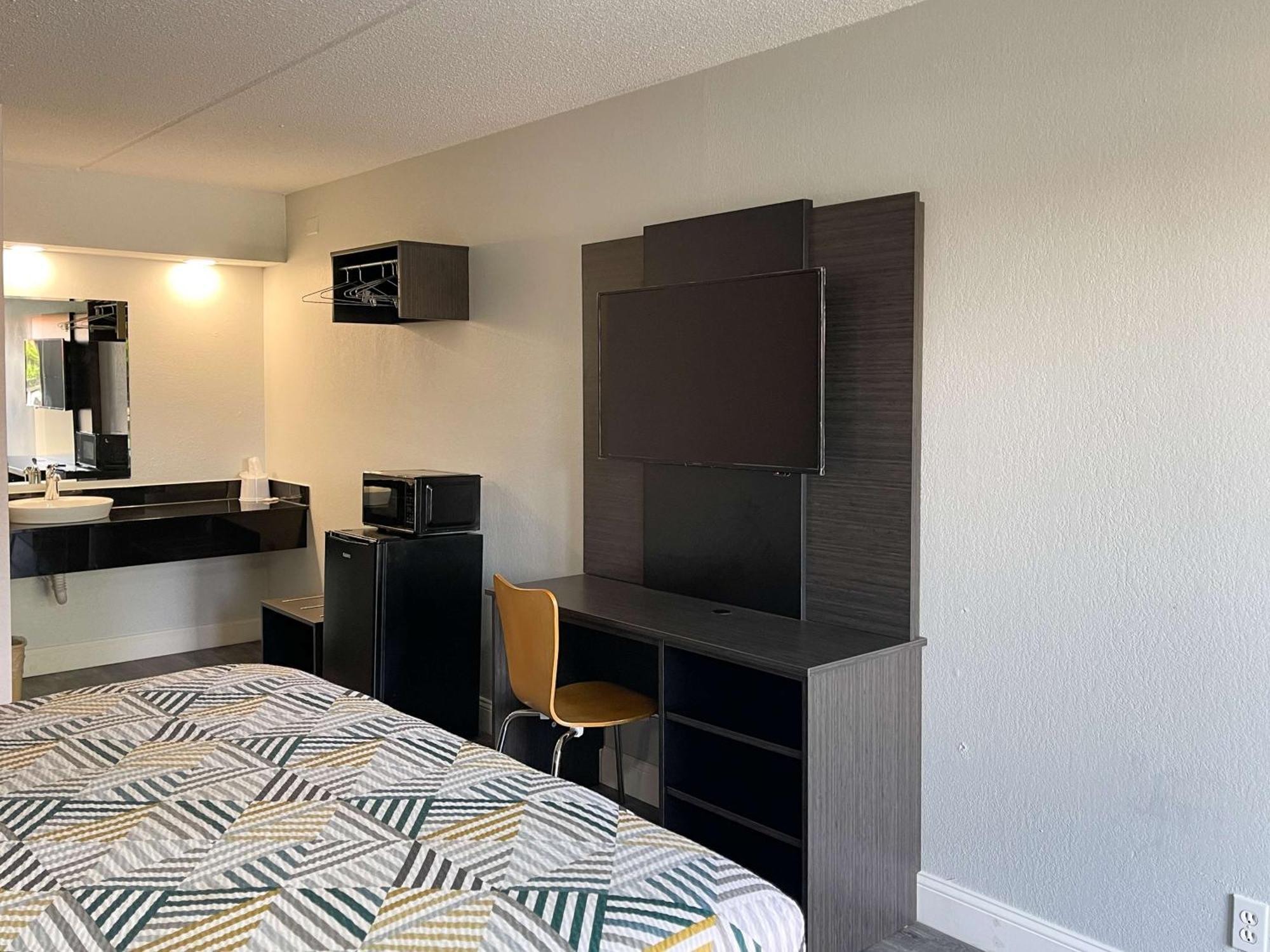 Motel 6-Memphis, Tn - Downtown Zewnętrze zdjęcie